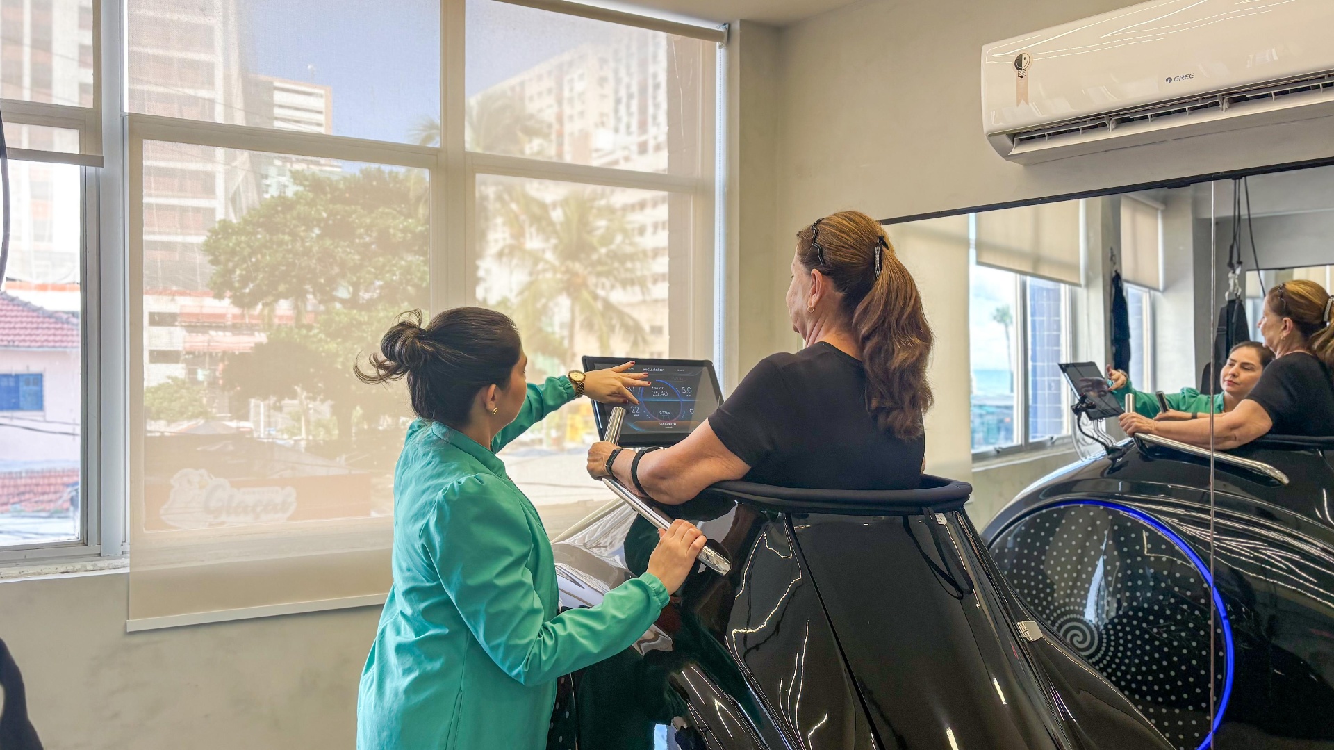 Sessão de Pilates no estúdio